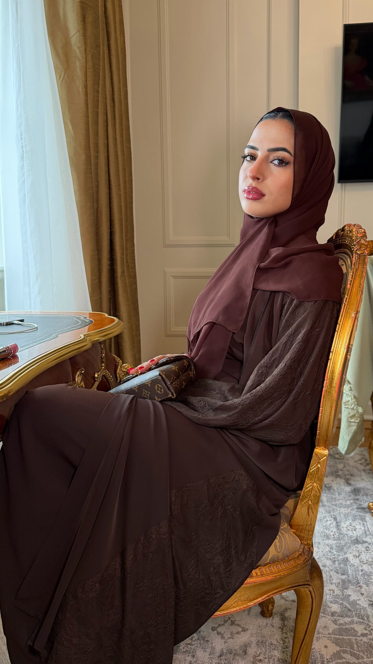 Azhar (أزهار) Brown