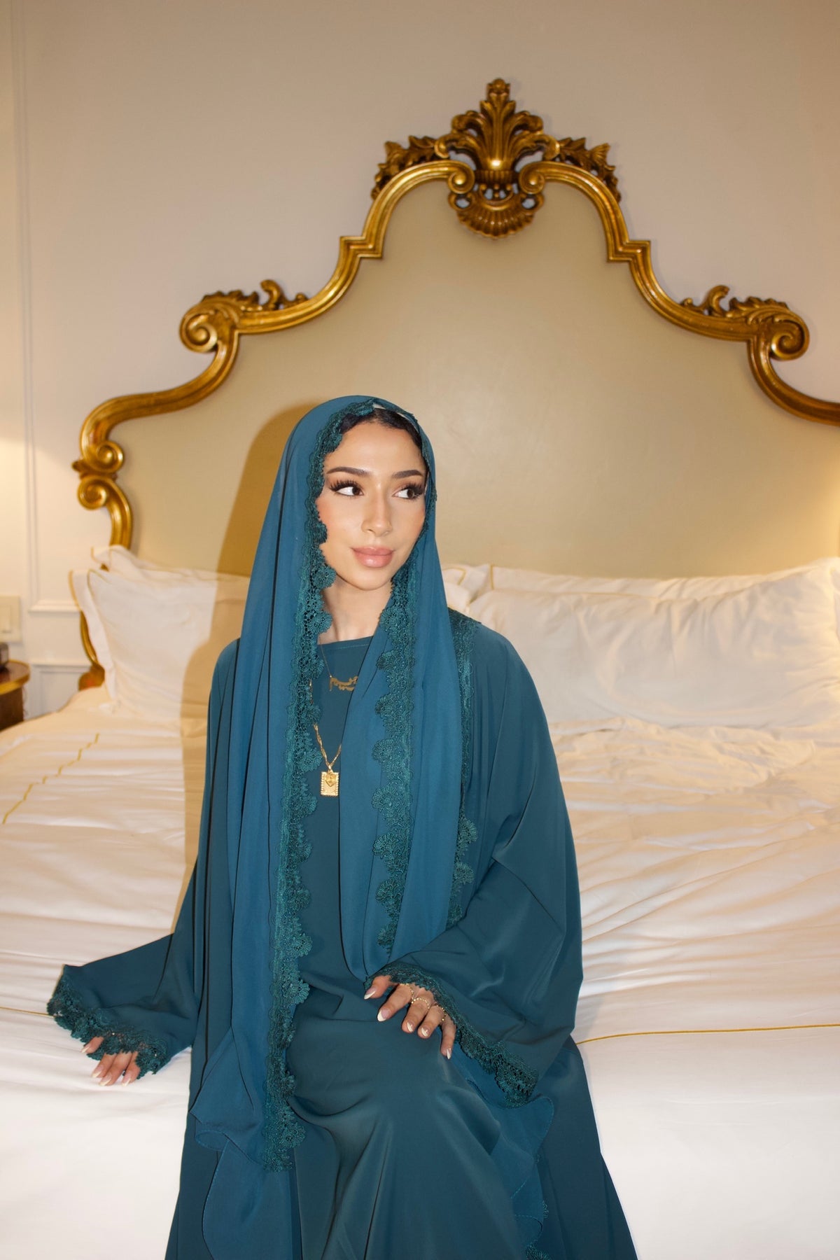 Aaliya (عالية )Teal