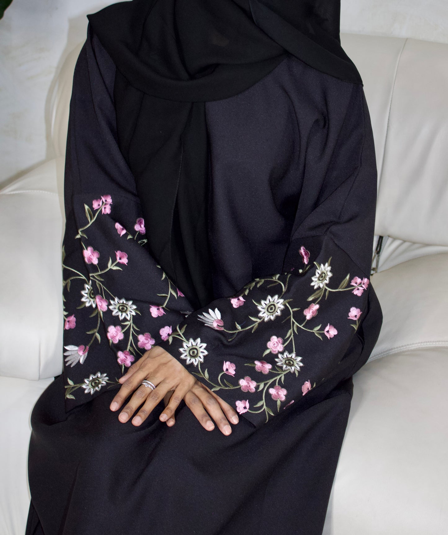 Warada Abaya