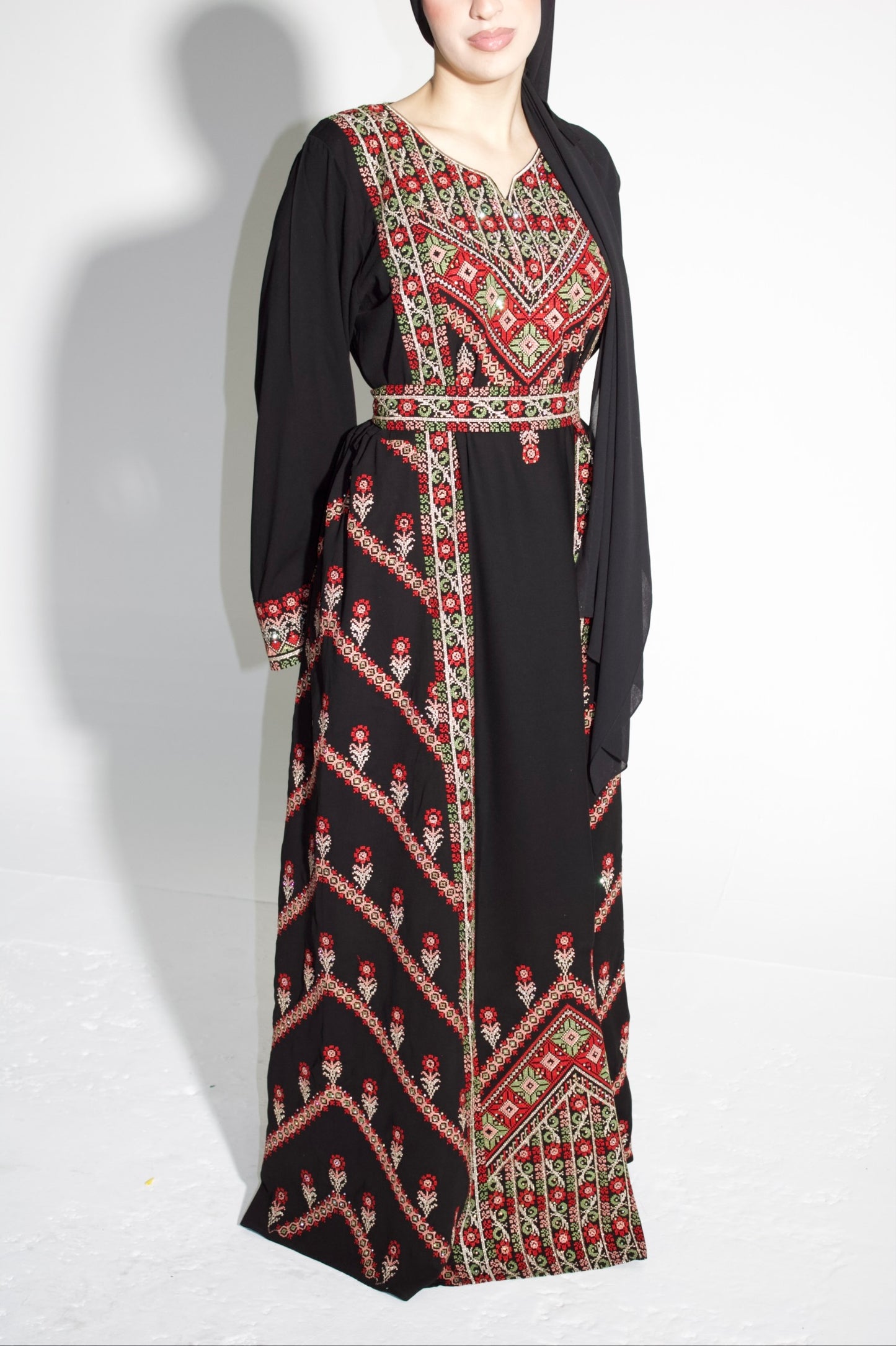Palestinian Thobe