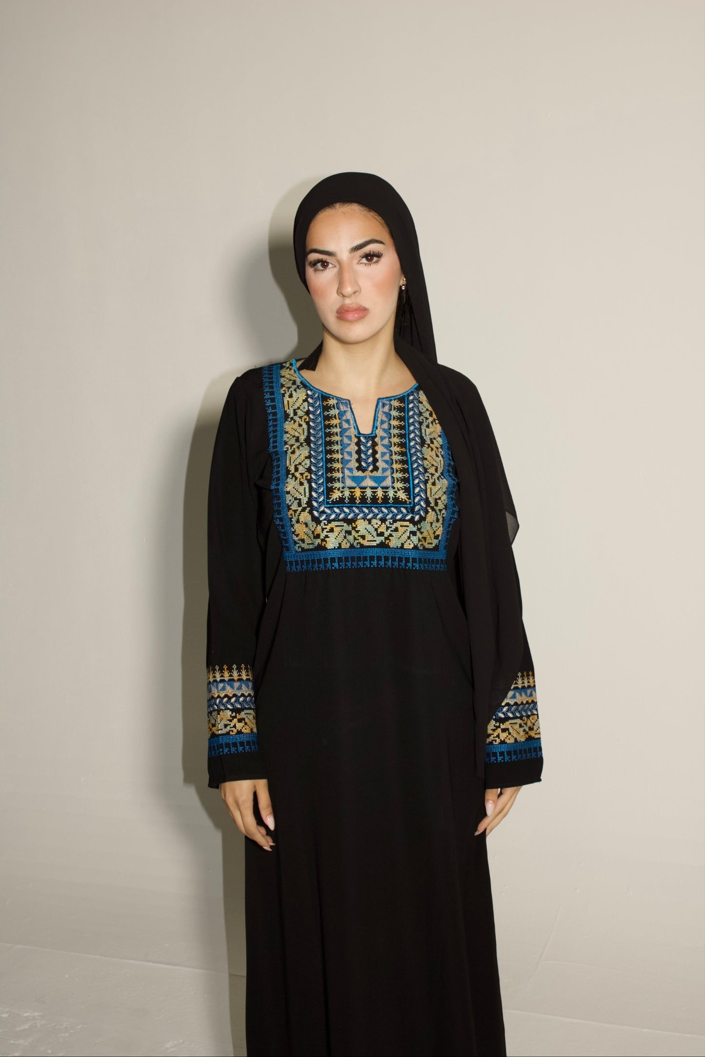 Palestinian Thobe
