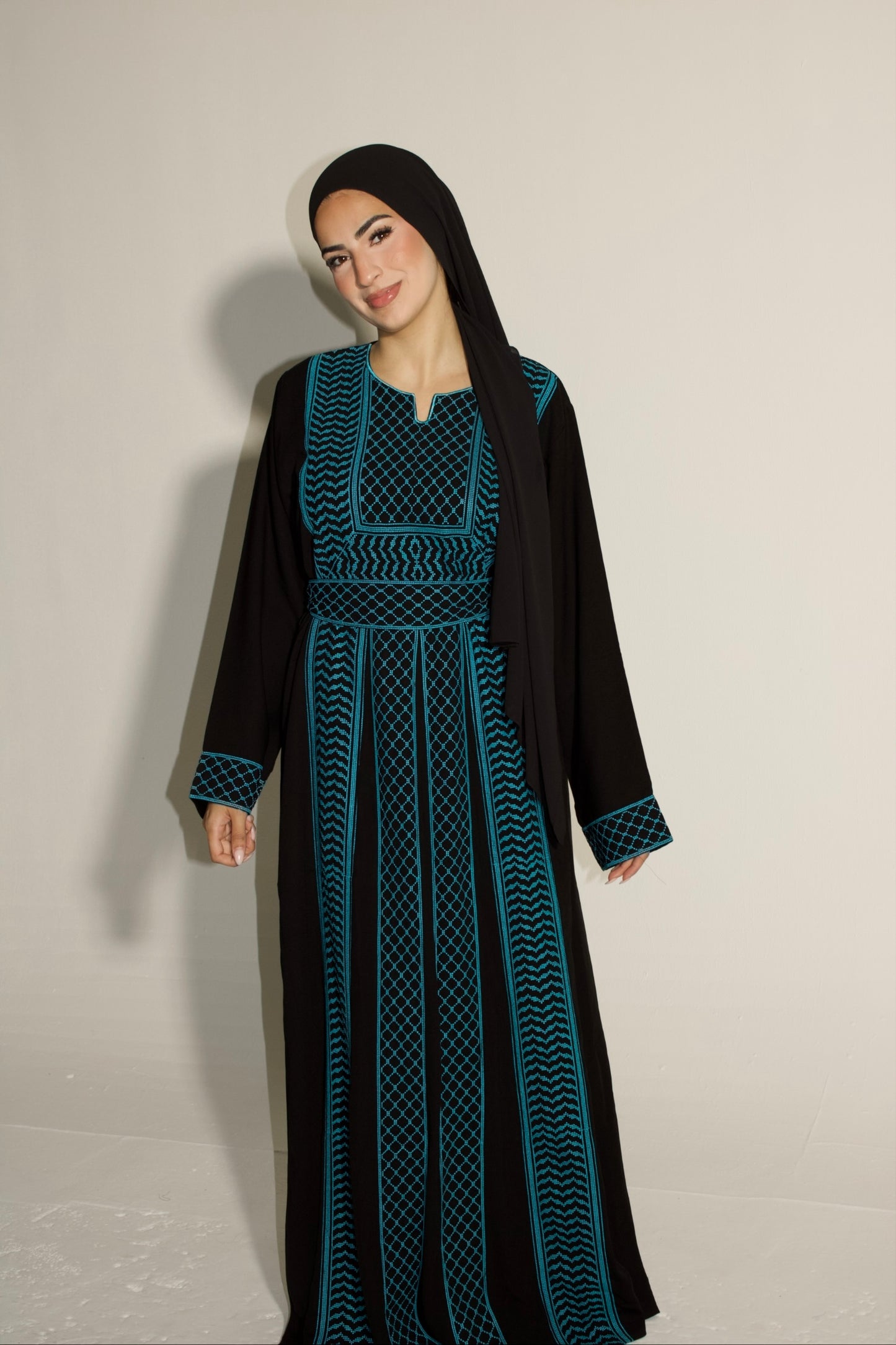Palestinian Thobe