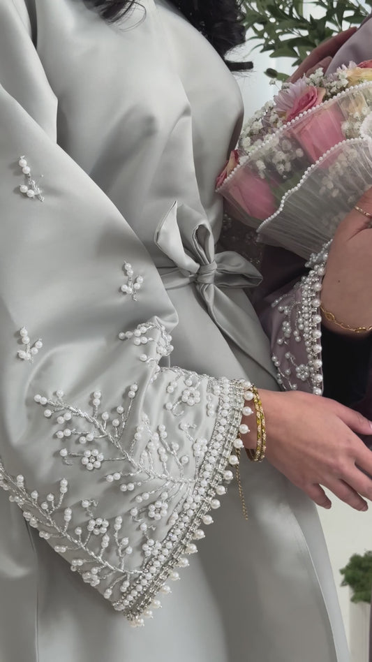 Jumana (جمانة) Sage Green